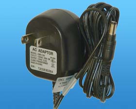 PLUG TRANSFORMER 12VAC @ .33A